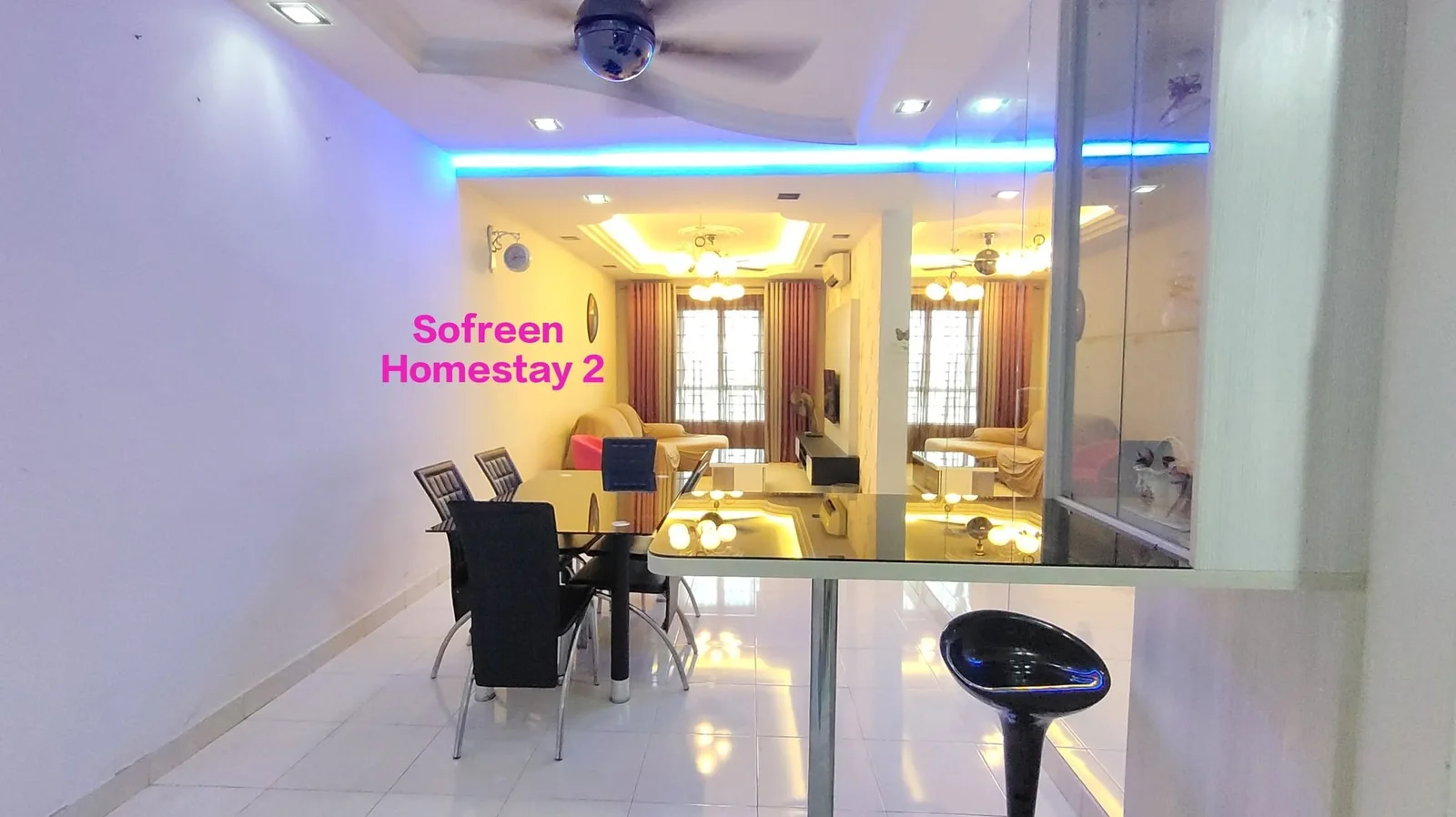 Ruang Sofreen Homestay Gombak